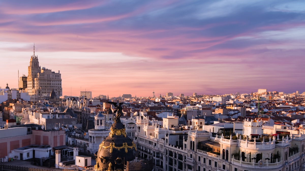 problema de la vivienda en Madrid skyline urbano